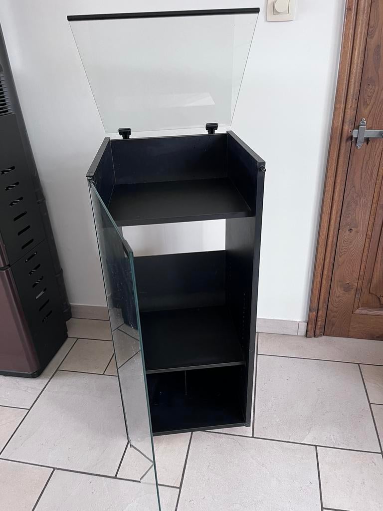 Kast voor muziekinstallatie B40 D43 H91, Ophalen, Zo goed als nieuw
