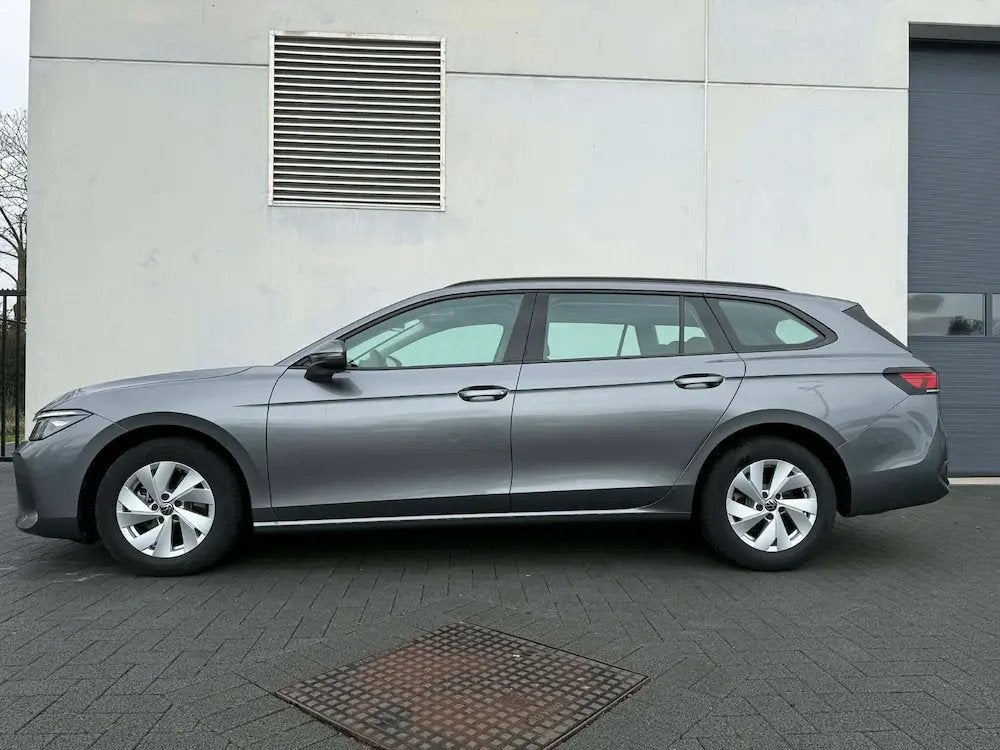 Volkswagen Passat VARIANT 1.5eTSI 150PK DSG REAR CAMERA APP, Auto's, Volkswagen, Automaat, Stof, 4 cilinders, Bedrijf
