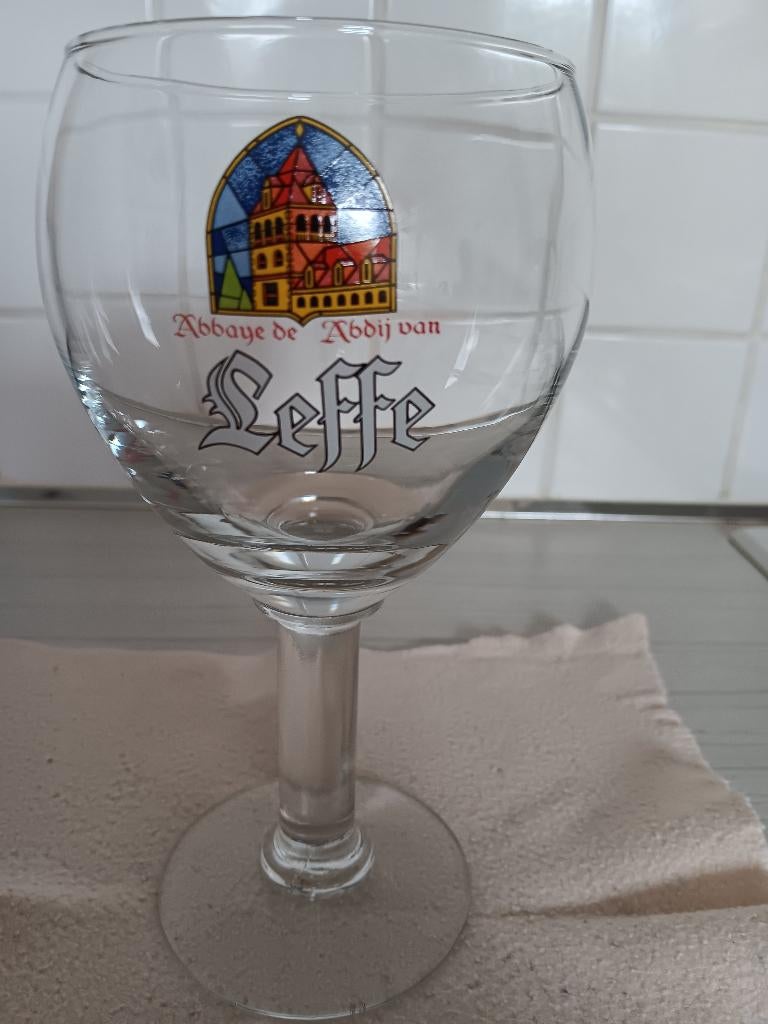 NIEUW bier glas voor Leffe, Verzamelen, Ophalen, Nieuw, Glas of Glazen, Leffe