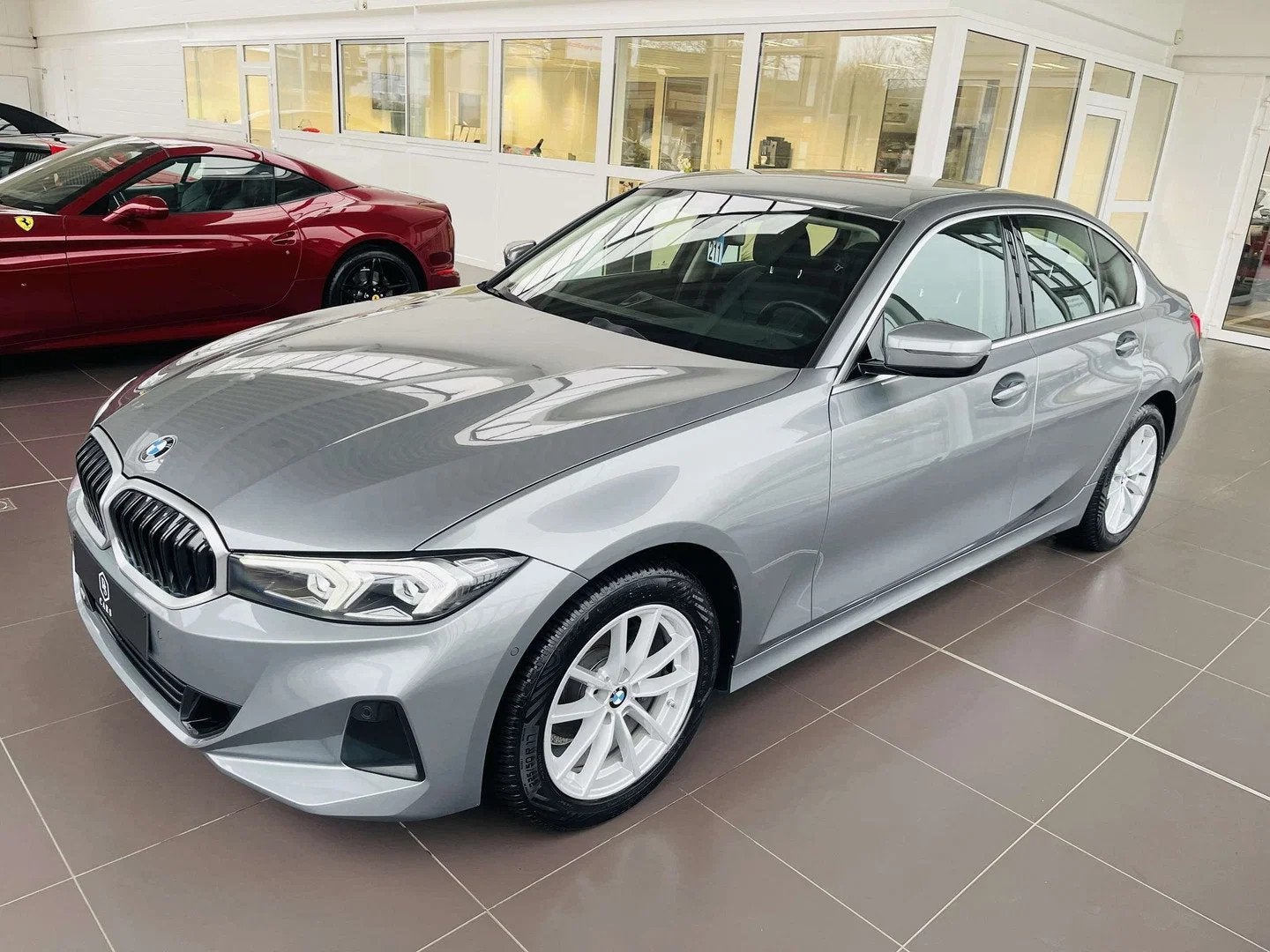BMW 3 Serie 316 dA MHEV * GARANTIE + LED + GPS + CUIR *, Auto's, BMW, 4 deurs, 122 pk, 4 cilinders, Leder