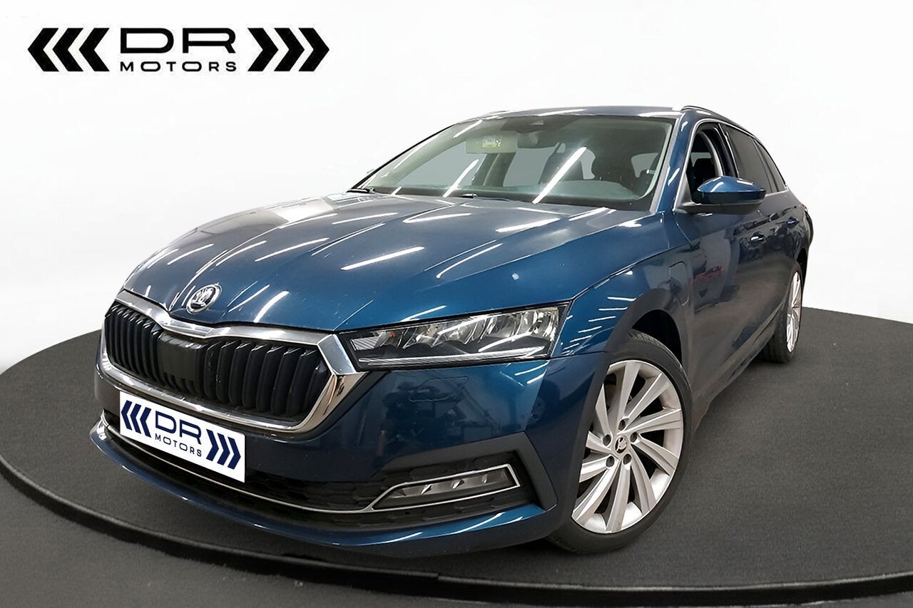 Skoda Octavia COMBI 1.4 TSI -  CARPLAY, Auto's, 5 deurs, Hybride Elektrisch/Benzine, 0 km, 151 kW