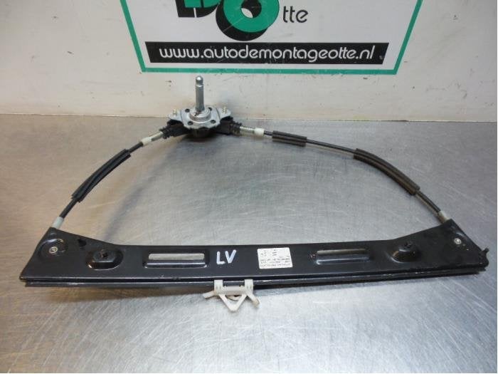 Ruitmechaniek 4Deurs links-voor van een Fiat Panda (Panda 03, Gebruikt, -, -, Ophalen of Verzenden