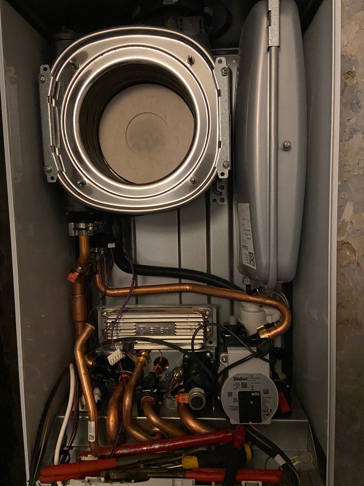 Chauffagiste agrée entretien chaudière 80€ 0465572023, Bricolage & Construction, Enlèvement, Comme neuf