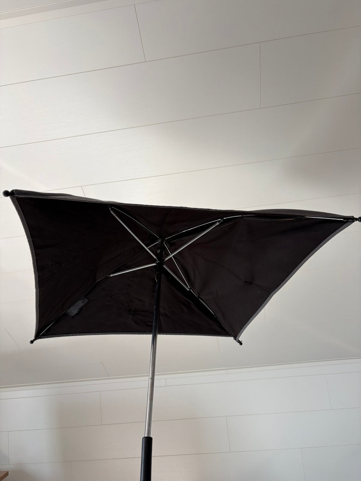 Parapluie Mutsy Nio, Enlèvement, Utilisé