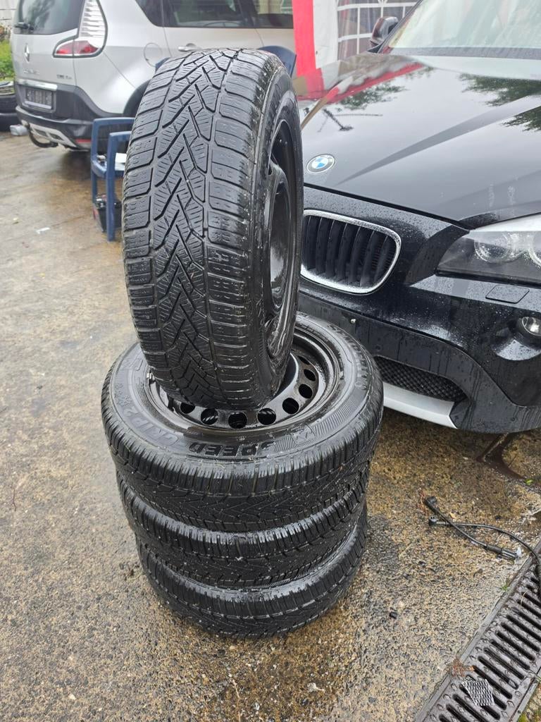 Pneus 185/65/15 4 saisons 120€ les 4  monté et équilibré., Autos : Pièces & Accessoires, Pneus & Jantes, Enlèvement, 4 Saisons