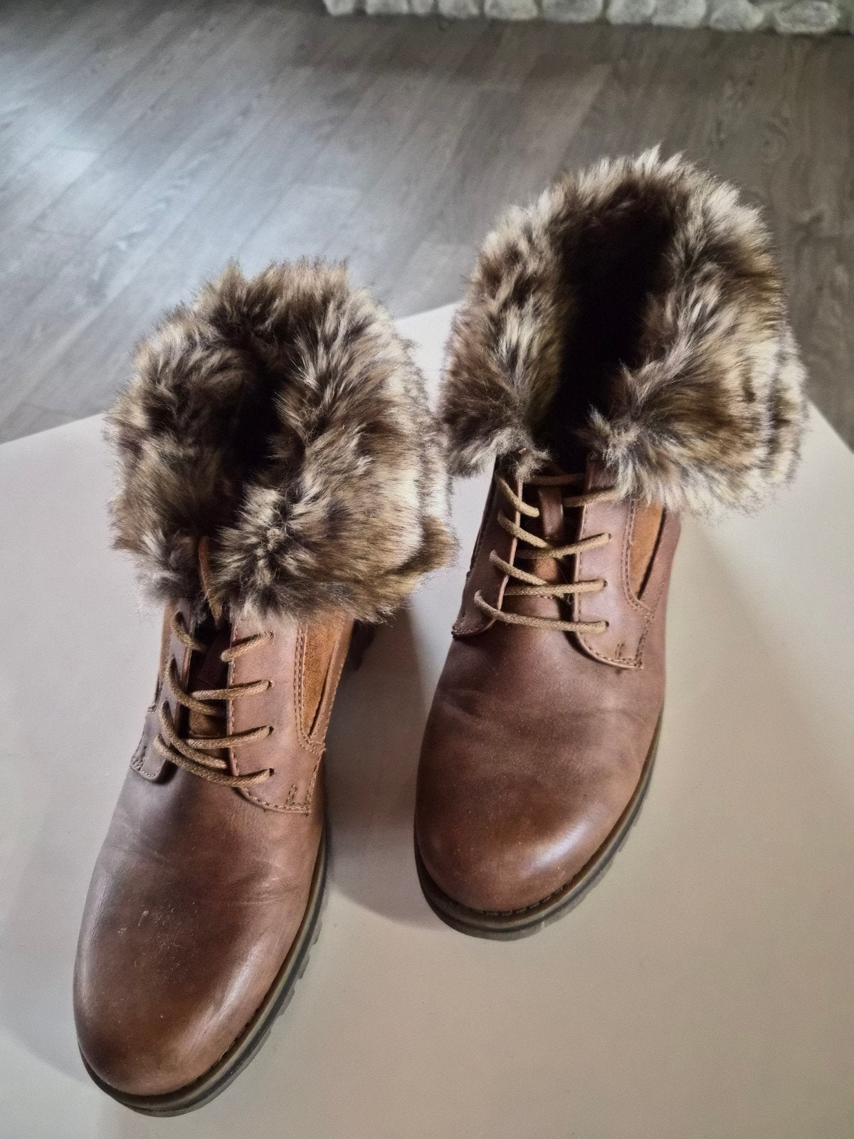 dames enkellaarsjes met bont maat 40, Kleding | Dames, Schoenen, Ophalen