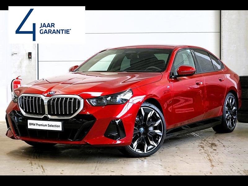 BMW 550e xDrive Plug-in Hybrid (G60-serie), Auto's, Automaat, Leder, 2998 cc, Onderhoudsboekje