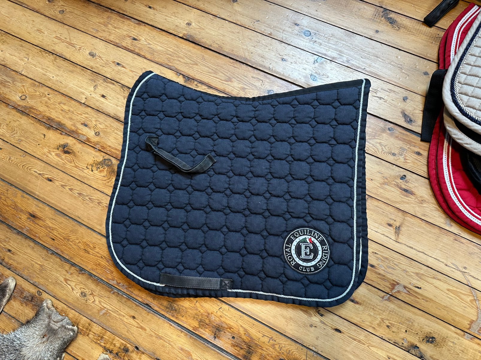 Equiline pad full dressuur, Animaux & Accessoires, Enlèvement ou Envoi, Comme neuf