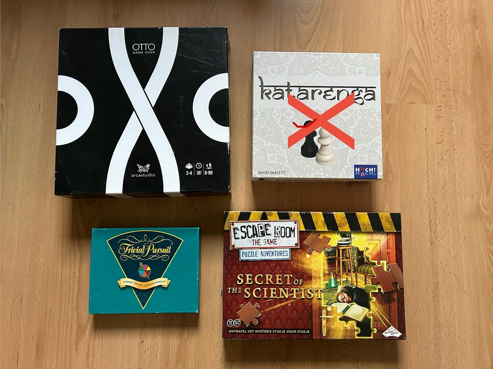 Pakket bordspellen, Ophalen, Zo goed als nieuw