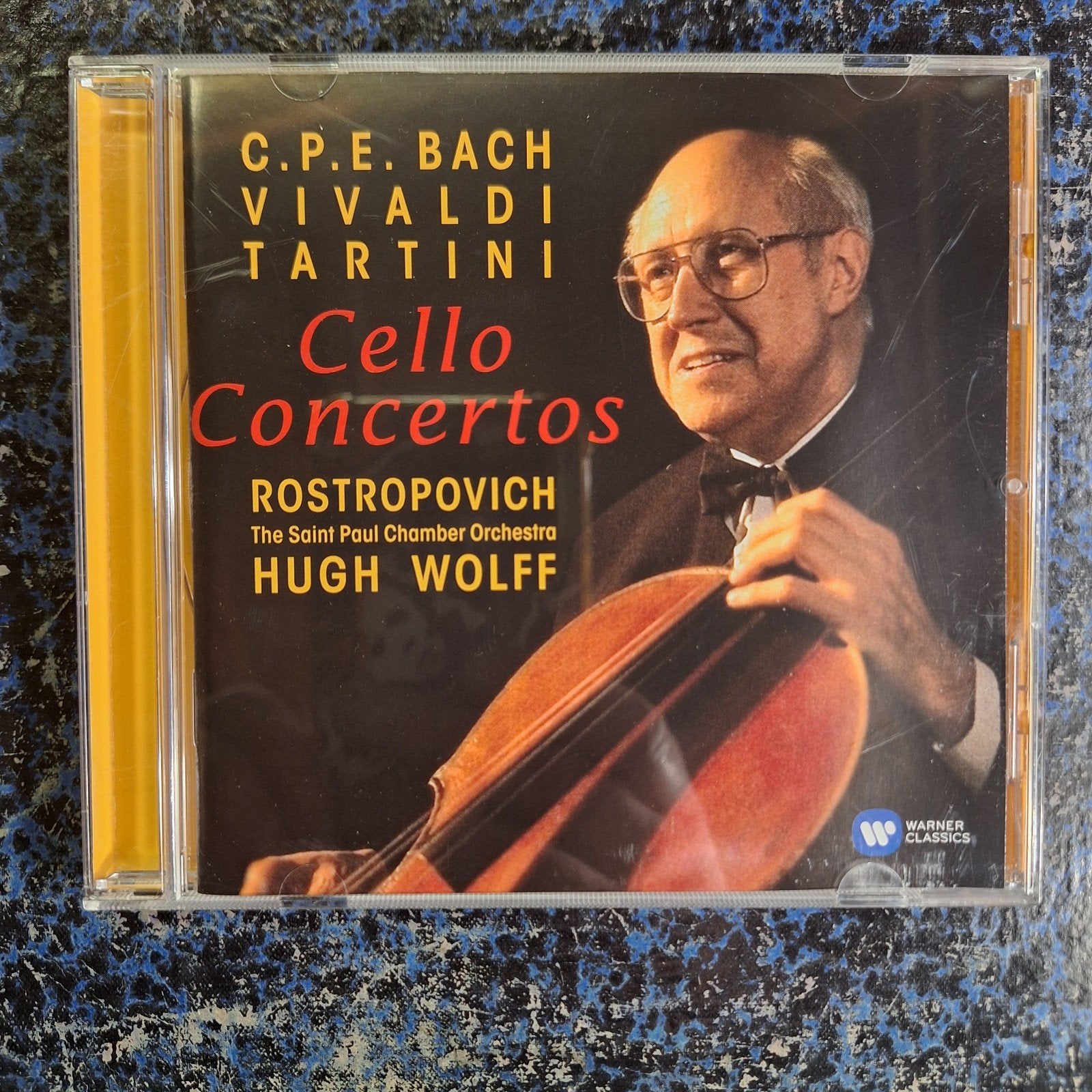 CD "Cello Concertos" Rostropovich, Hugh Wolff., CD & DVD, CD | Classique, Baroque, Enlèvement ou Envoi