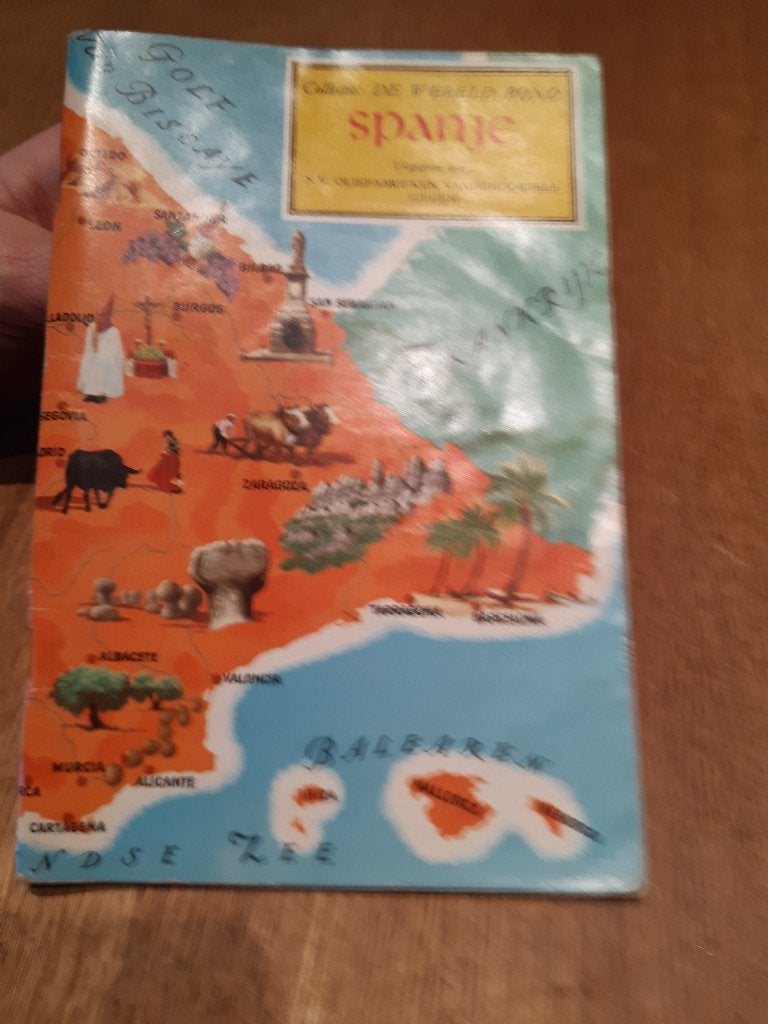 boek de wereld rond Spanje, Ophalen of Verzenden, Zo goed als nieuw