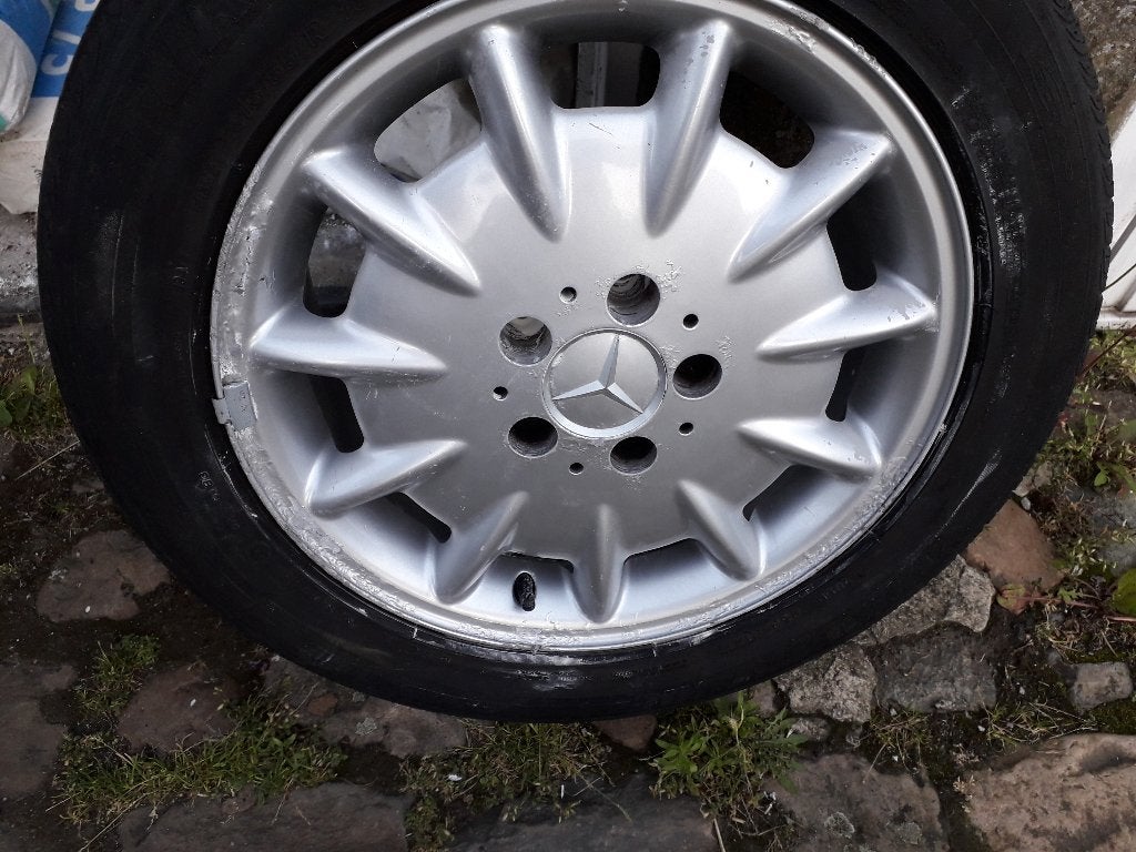Mercedes Benz 16 inch velgen, Auto-onderdelen, Banden en Velgen, Ophalen, Gebruikt, 16 inch, Banden en Velgen