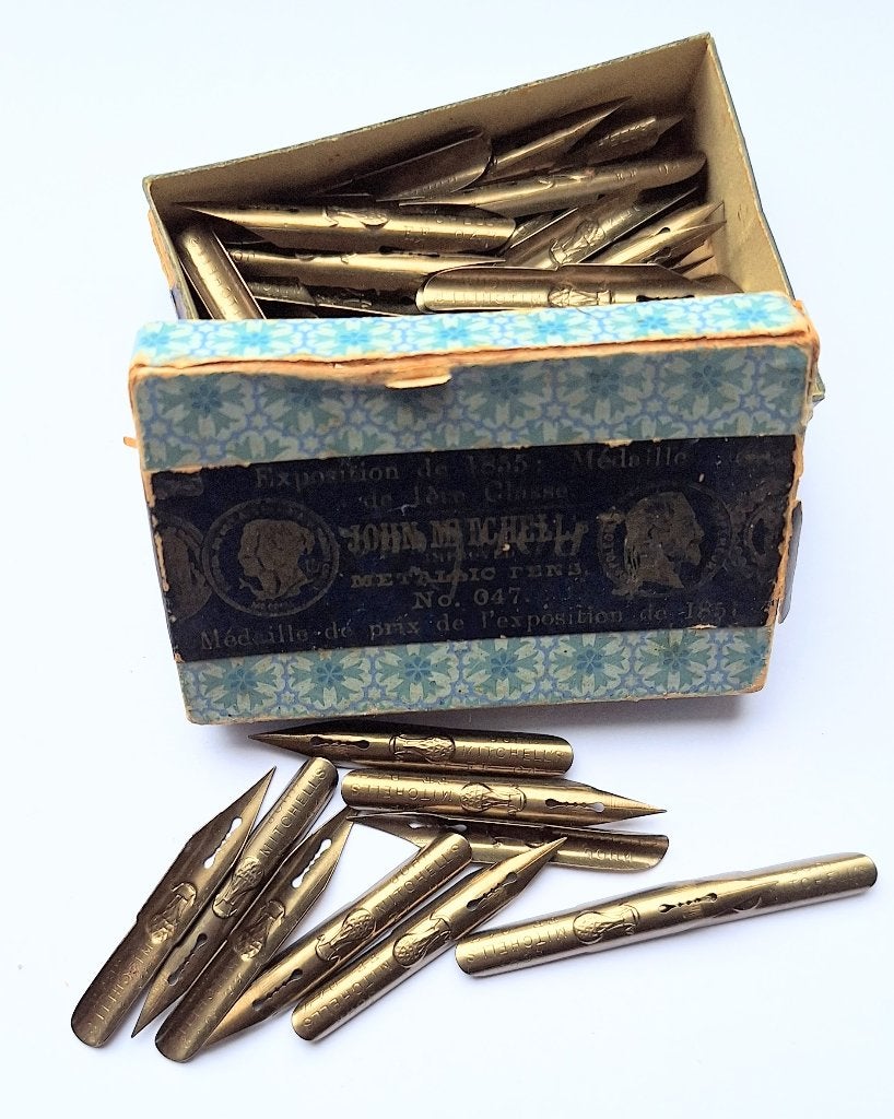 Set de 10 stylos à bille John Michell n 047, Enlèvement ou Envoi