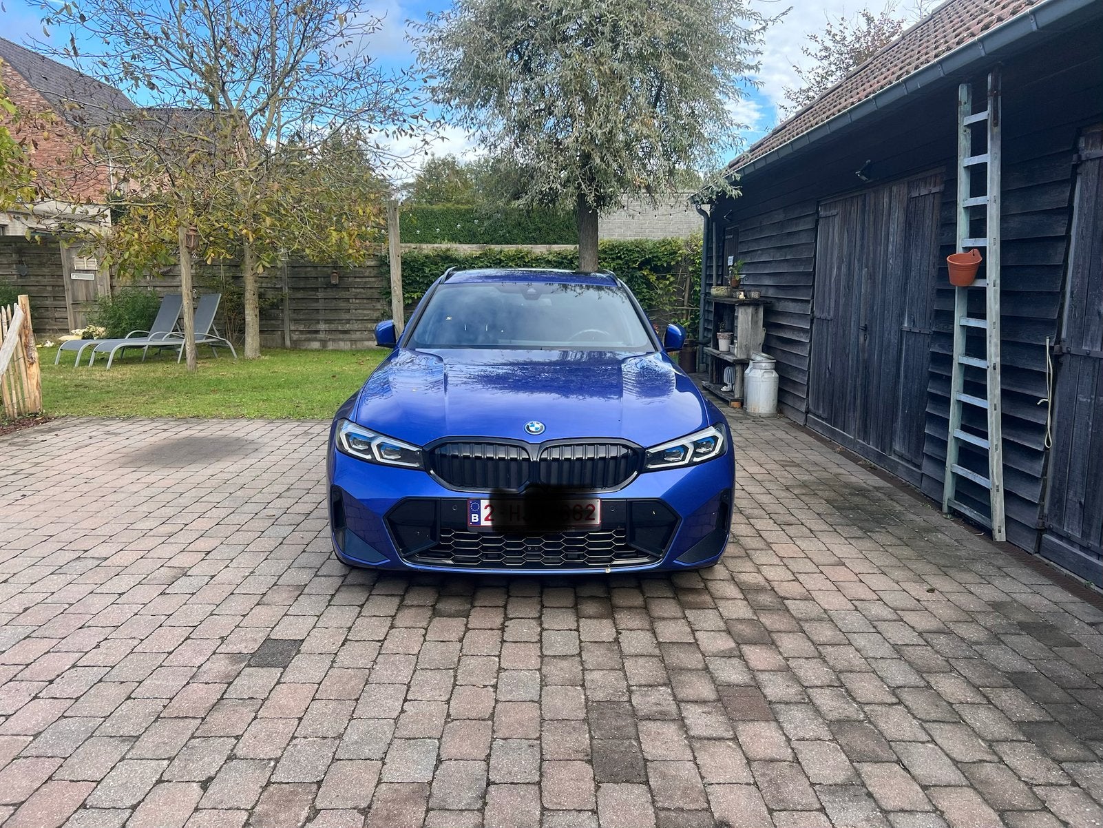 BMW 330e Touring (292PK) 09/2023, Auto's, Automaat, Blauw, Verwarmde buitenspiegels, Break