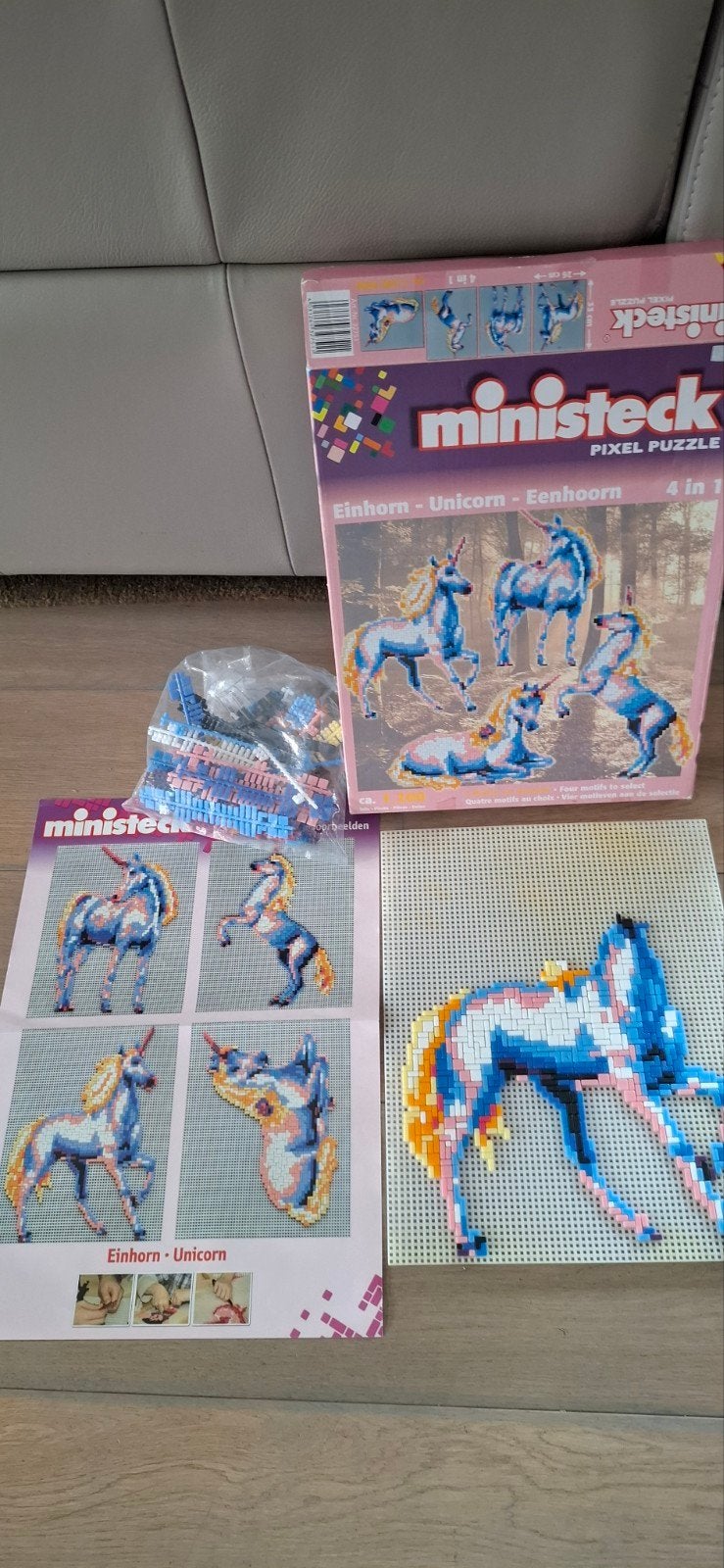 Ministeck Pixel puzzle 4 in 1 € 10, Ophalen of Verzenden