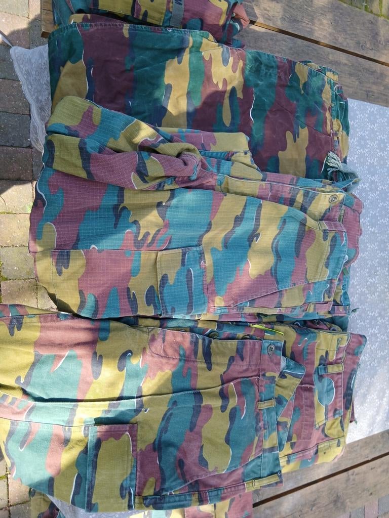 Pantalon camouflage belge., Collections, Enlèvement ou Envoi