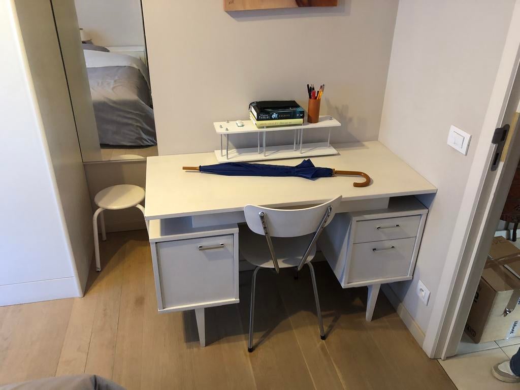 Bureau, Enlèvement, Comme neuf
