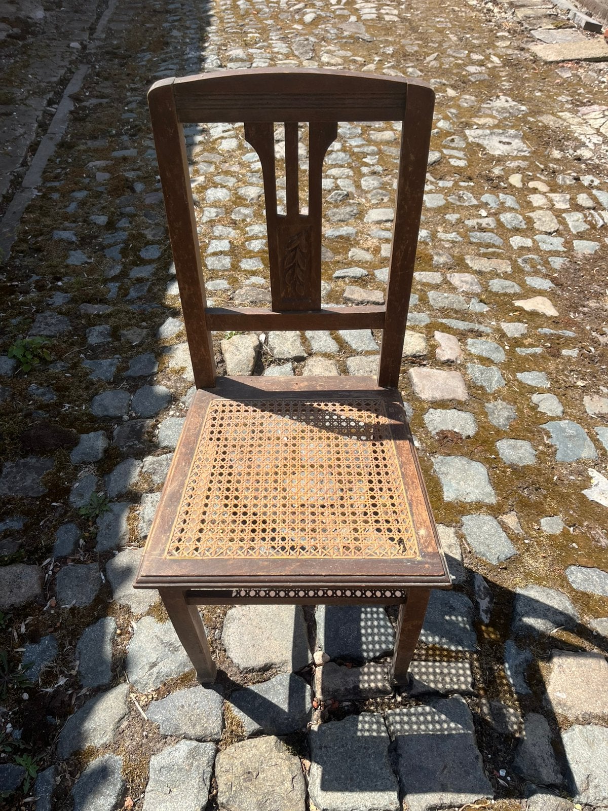 Antieke stoel, Ophalen