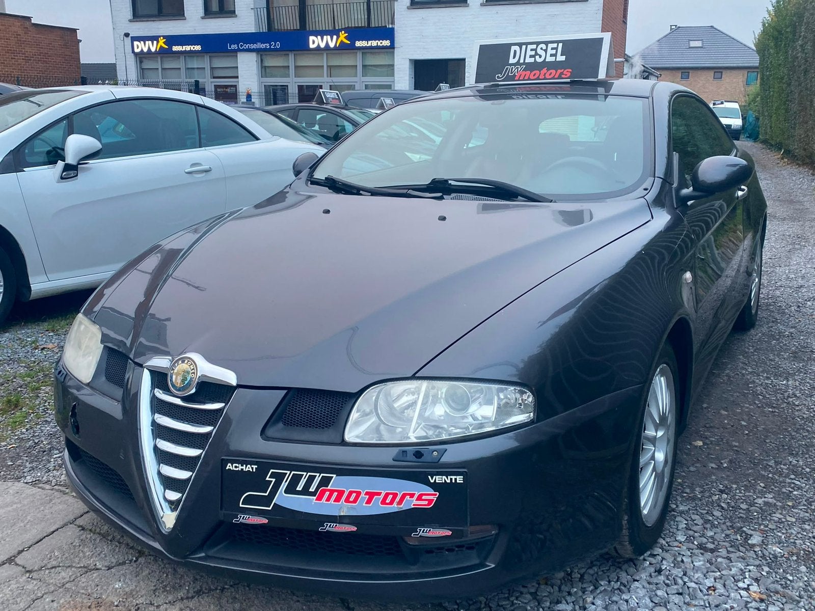 Alfa romeo GT, Autos, Alfa Romeo, Particulier, GT, ABS, Caméra de recul, Régulateur de distance, Airbags, Air conditionné, Verrouillage central
