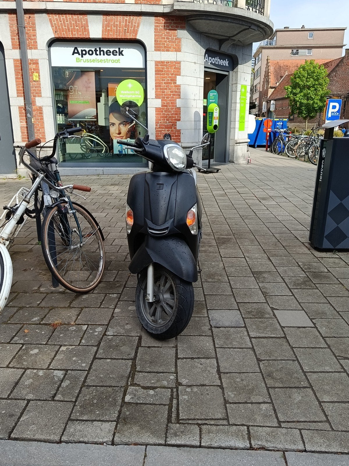 Kymco like 2 takt, Fietsen en Brommers, Ophalen, Kymco, Nieuw, Benzine