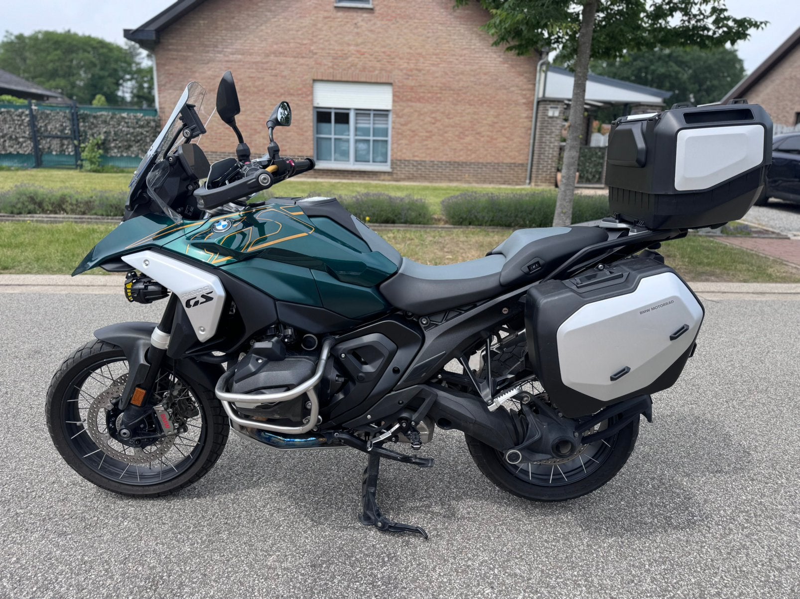 BMW R1300 GS / aurelius green /option 719, Entreprise, 1300 cm³, 2 cylindres, Poignées chauffantes