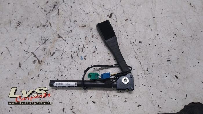 Tendeur de ceinture droit d'un Opel Corsa, -, Opel, 3 mois de garantie, Utilisé