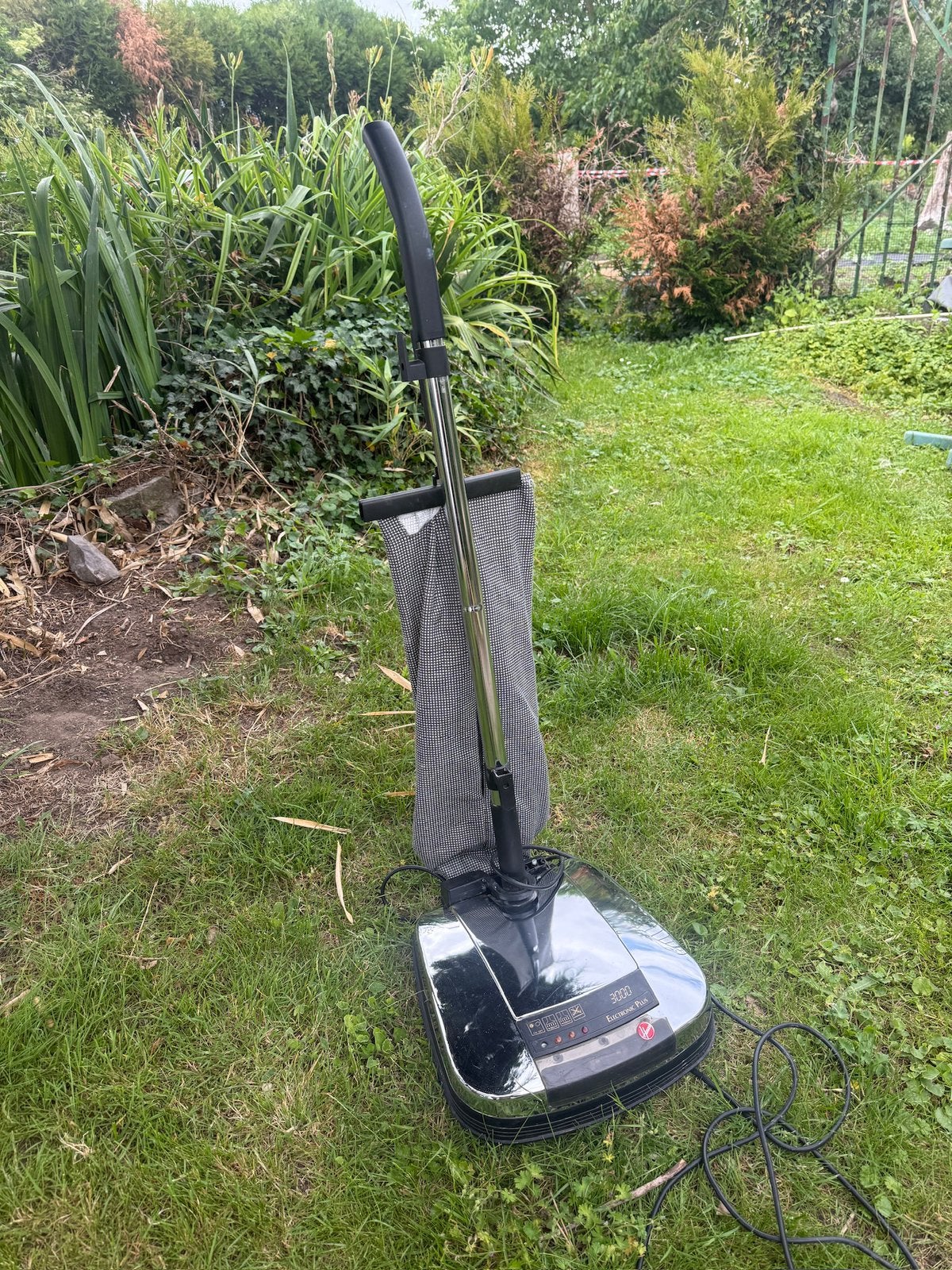 Aspirateur annee 80, Enlèvement, Comme neuf