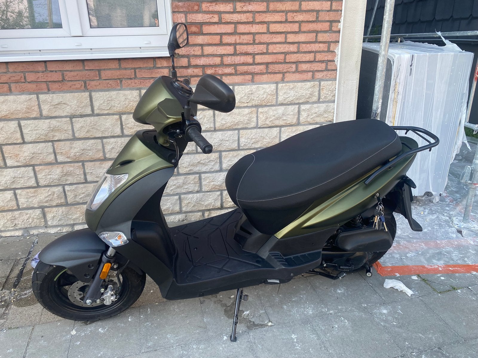 Kymco Agility 50, Fietsen en Brommers, Scooters | Kymco, Ophalen, Klasse A (25 km/u), Zo goed als nieuw, Agility