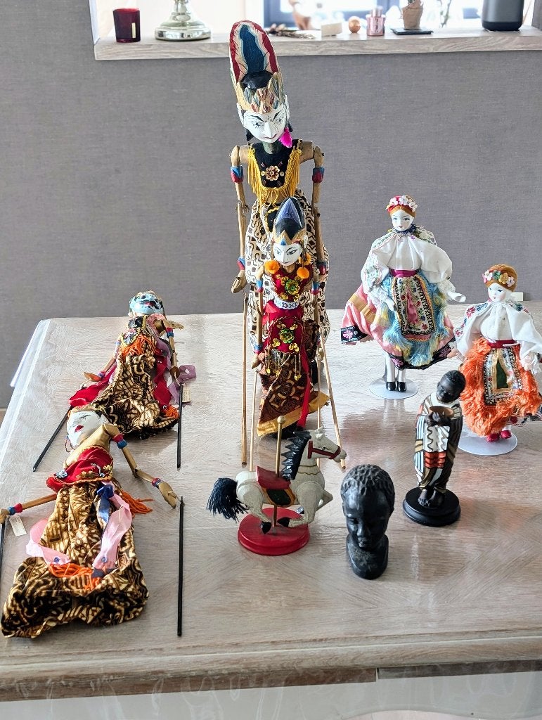 Poupées de Java et autres, Enlèvement