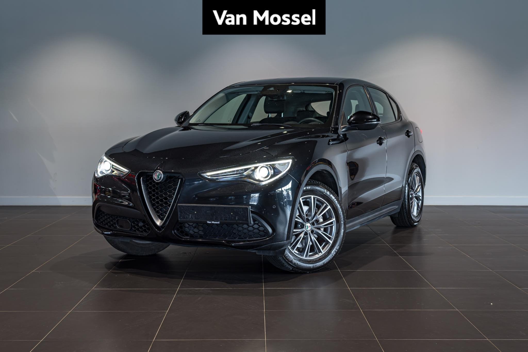 Alfa Romeo Stelvio 2.0 200 Super AWD (automatique), Autos, 1660 kg, Achat, Euro 6, 5 portes