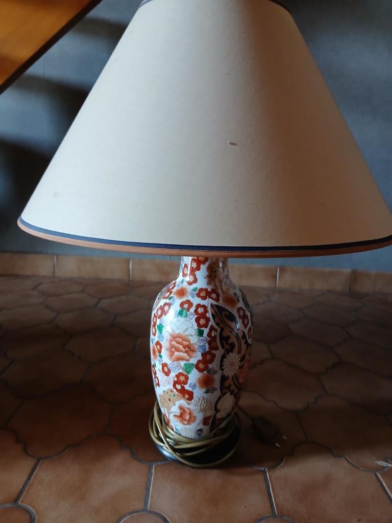 Chinese Vaas met lamp., Enlèvement
