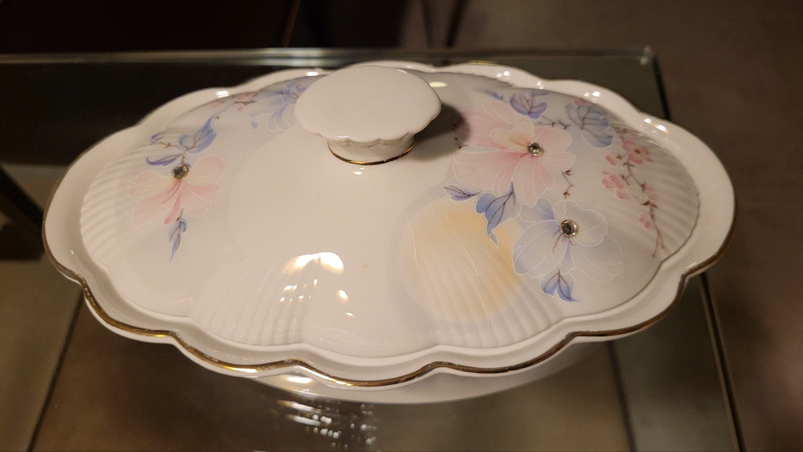 Limoges porseleinen gedekte serveerschaal met bloemendecor, Antiquités & Art, Enlèvement