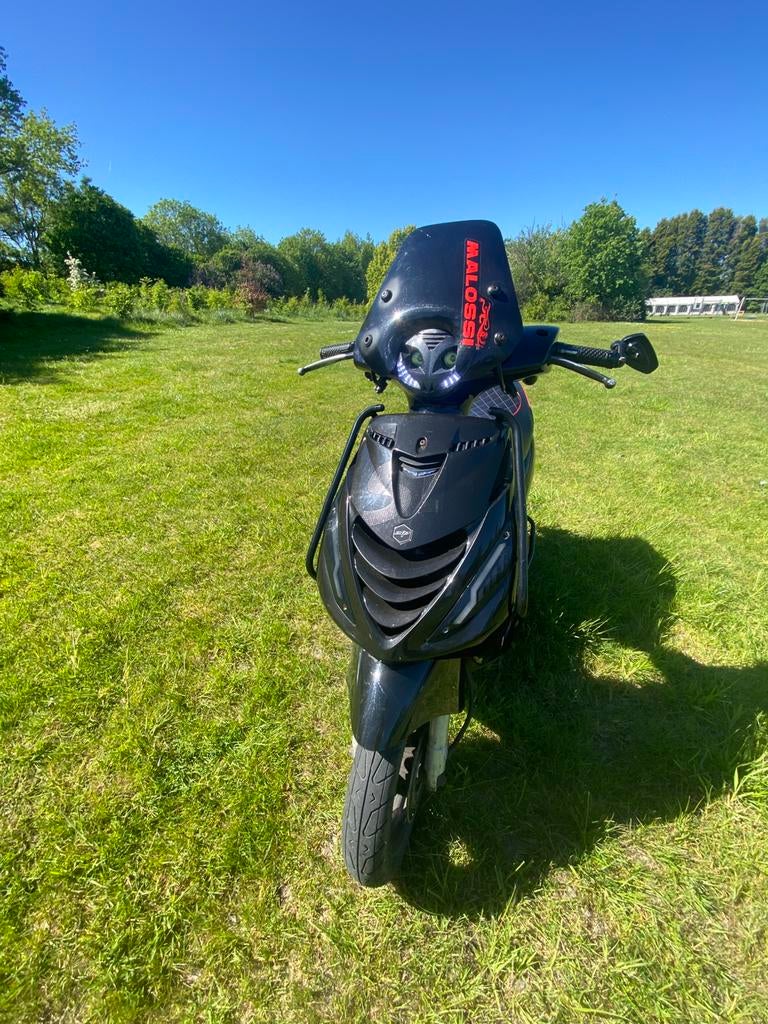 Piaggio Zip 4takt “A klasse”, Fietsen en Brommers, Scooters | Piaggio, Zo goed als nieuw, Zip, Benzine, Ophalen