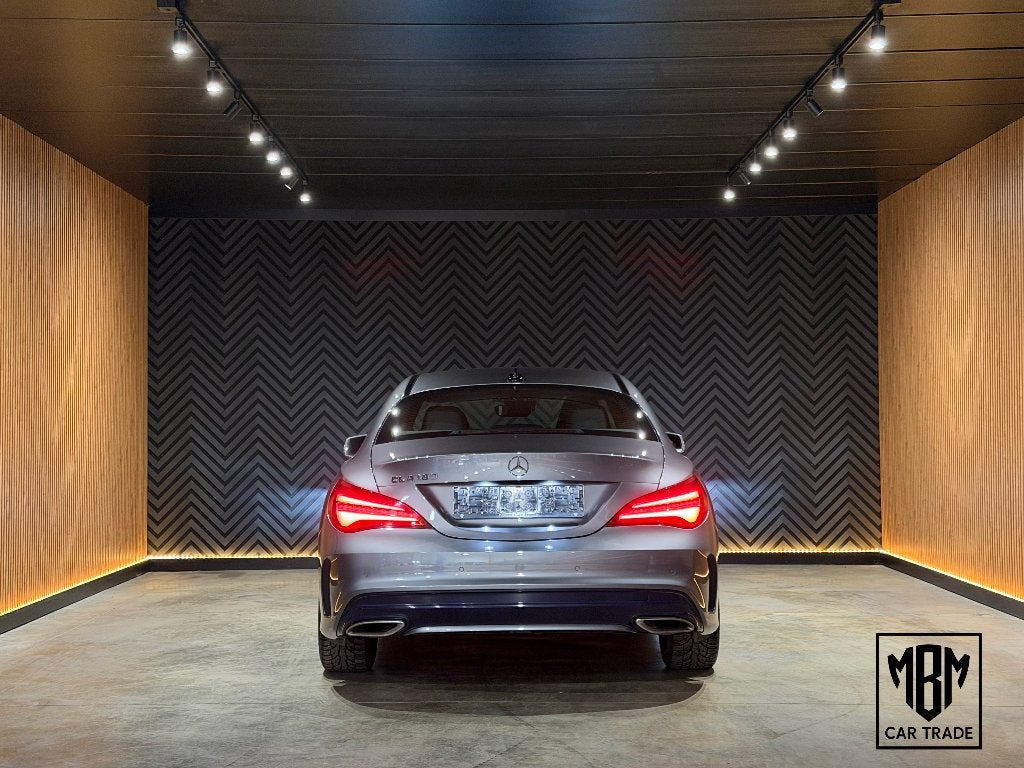 ✅Mercedes CLA 180 AMG Line Facelift GARANTIE Autom Alcantara, 90 kW, Achat, Entreprise, Entretenue par le concessionnaire