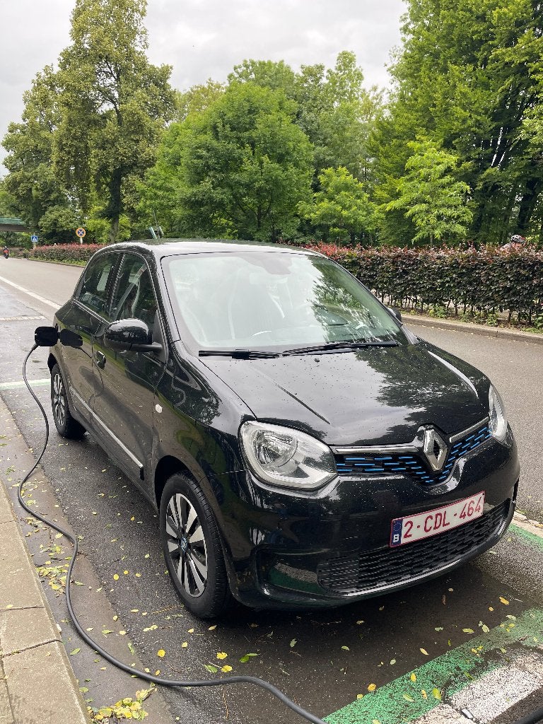 RENAULT TWINGO E-Tech Electric Intens (22kWh / 82pk) (2022), Auto's, Automaat, 22 kW, Twingo, Zwart