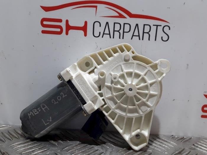 Moteur de vitre portière d'un Mercedes A-Klasse, 3 mois de garantie, Utilisé, -, -
