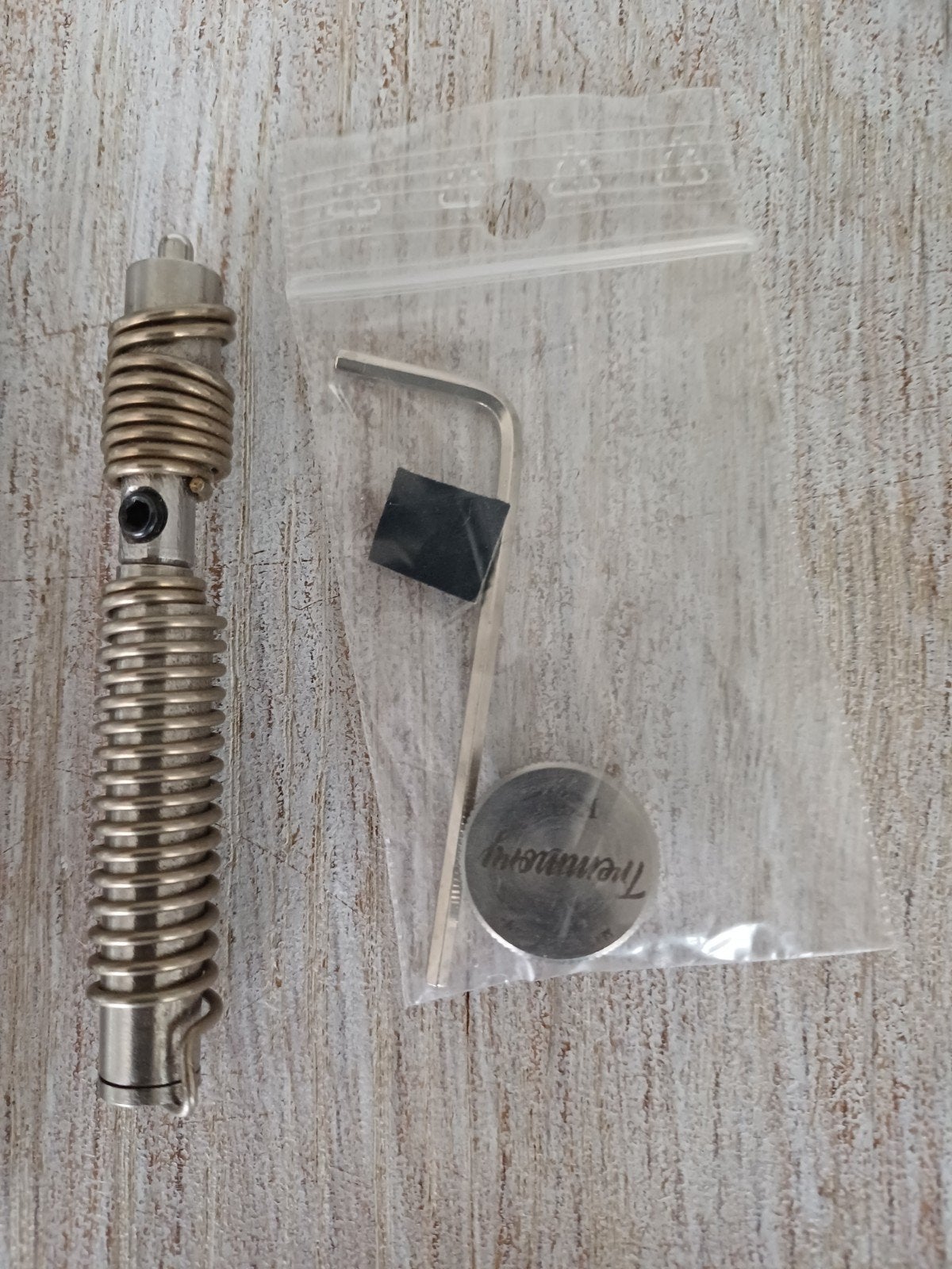 tremmory tremolo stabilizer, Muziek en Instrumenten, Ophalen of Verzenden, Zo goed als nieuw