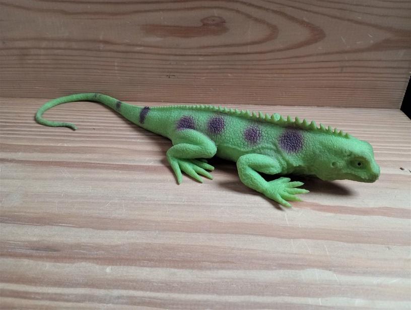 lézard - figurine très flexible, Enlèvement, Utilisé