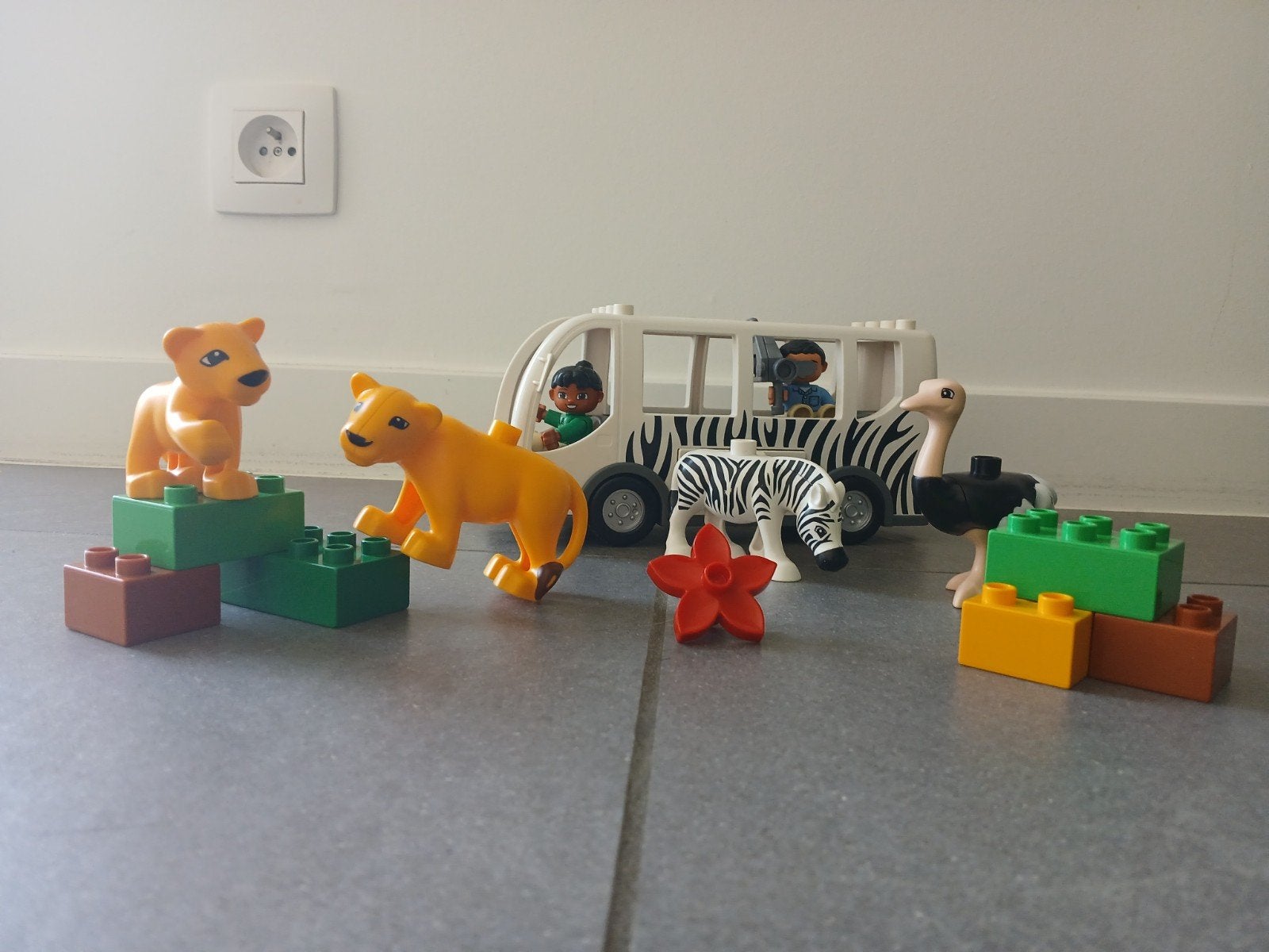 Duplo ( complete ) set - Dierentuin bus, Compleet, Gebruikt, Overige thema's, Ophalen of Verzenden