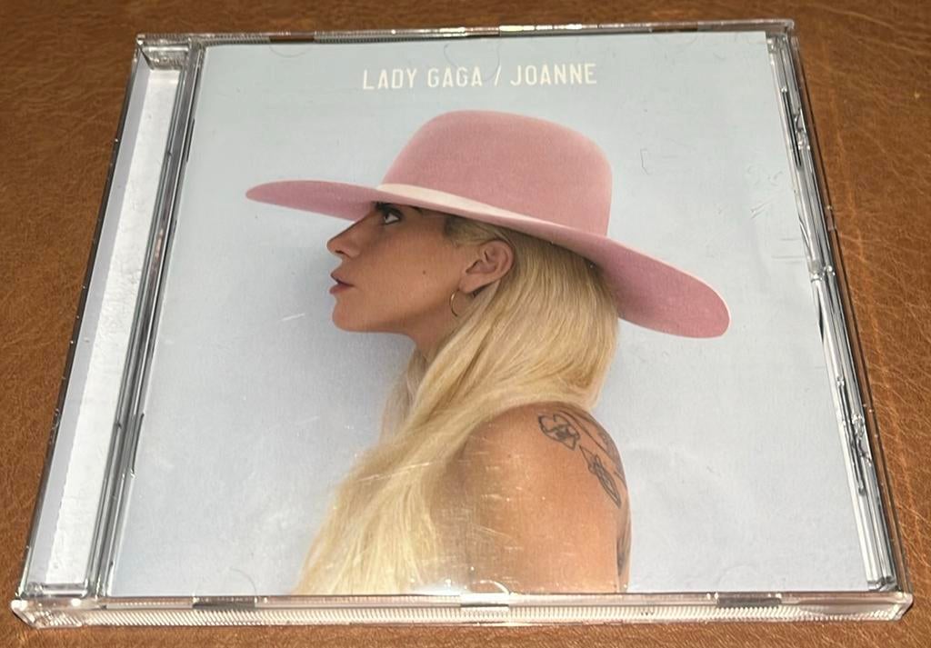 Lady Gaga - Joanne - CD - EU, Cd's en Dvd's, Ophalen of Verzenden, Zo goed als nieuw
