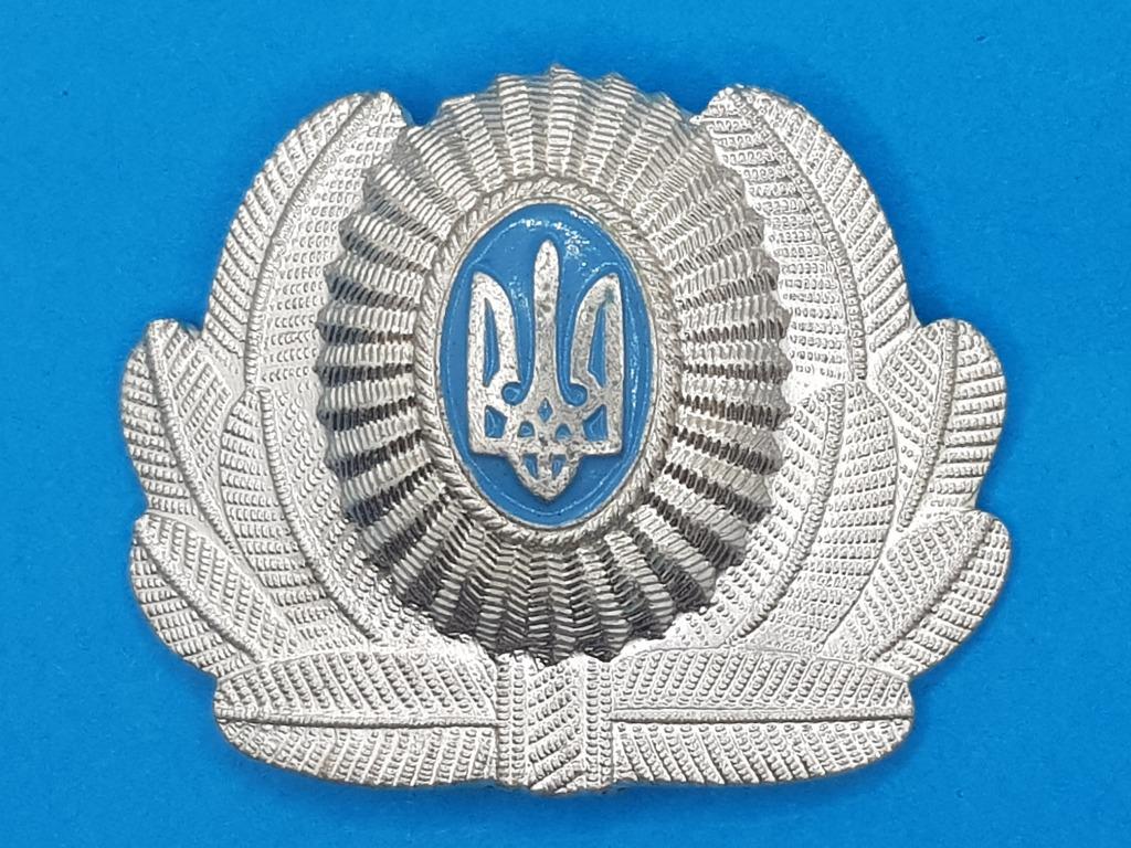 Ukraine Army Military Cap Metal badge ( H39 ), Verzamelen, Ophalen of Verzenden, Landmacht, Embleem of Badge