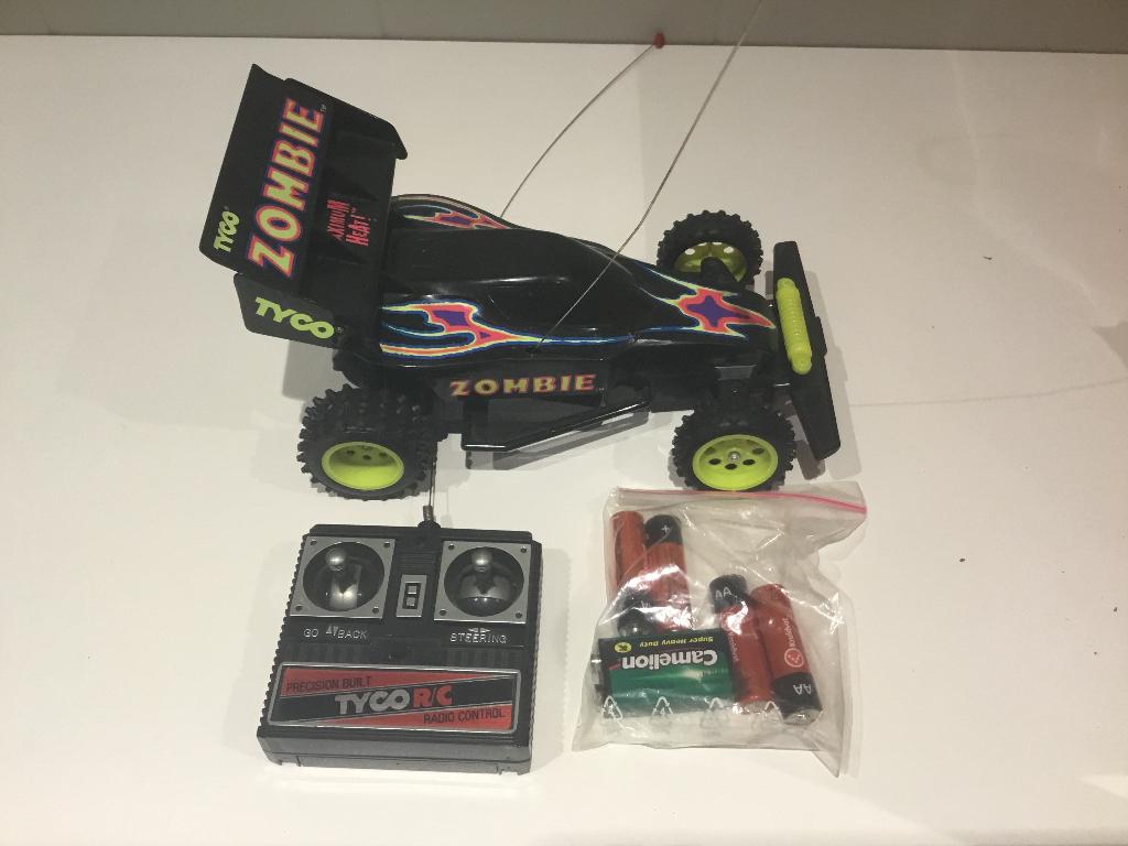 Buggy met afstandsbediening., Enlèvement ou Envoi, Comme neuf, 1:9 à 1:12, Voiture