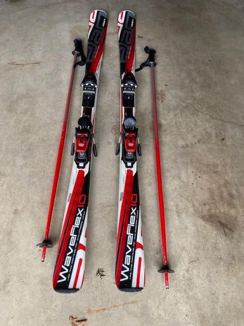 skies en stokken, Sport en Fitness, Ophalen, Gebruikt, Atomic, Ski's