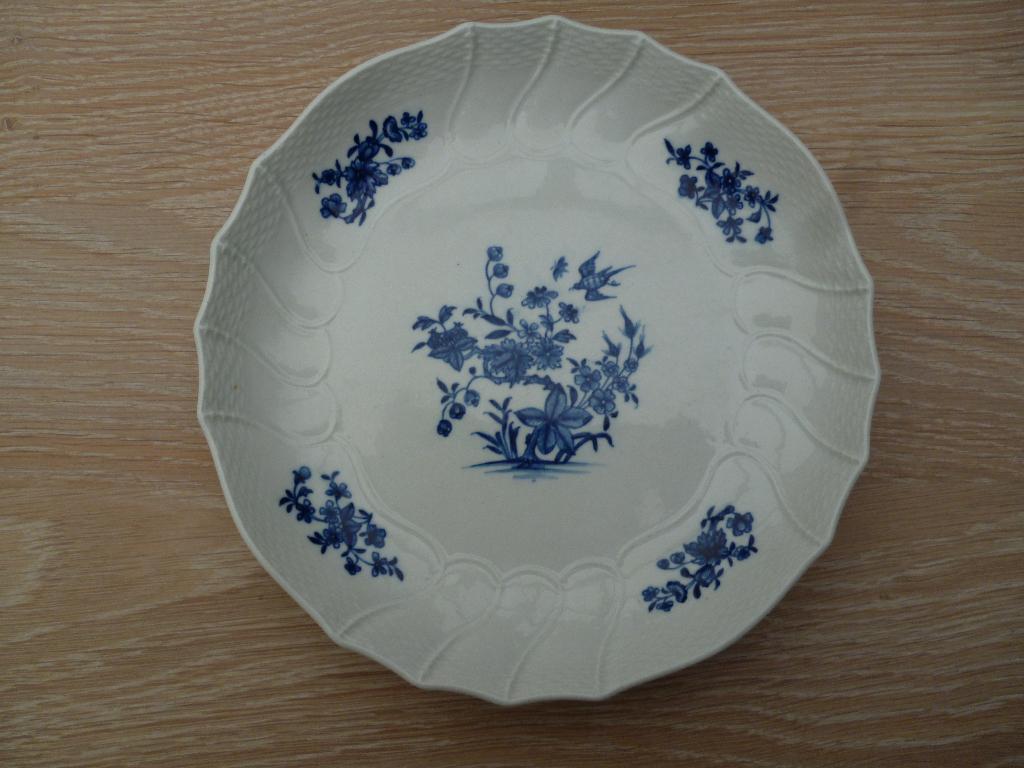 Compotier en porcelaine de Tournai, Enlèvement ou Envoi