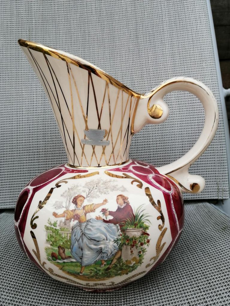 Vase +pichet Laeken, Enlèvement ou Envoi