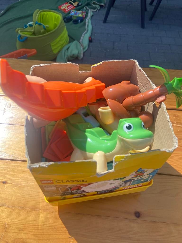 Domino met dino, Enlèvement, Utilisé