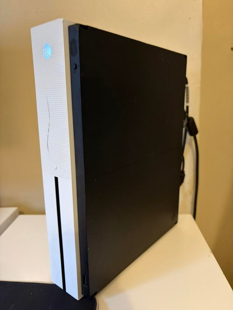 Xbox one, Zo goed als nieuw