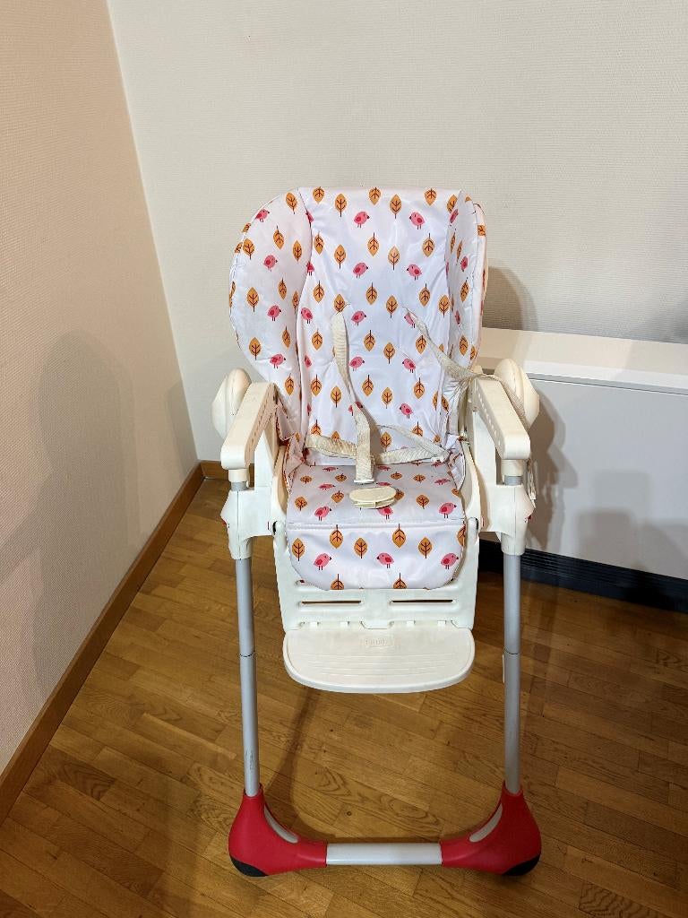 Chaise haute bébé Chicco – Bon état, Enlèvement, Utilisé, Chaise de table, Ceinture(s)
