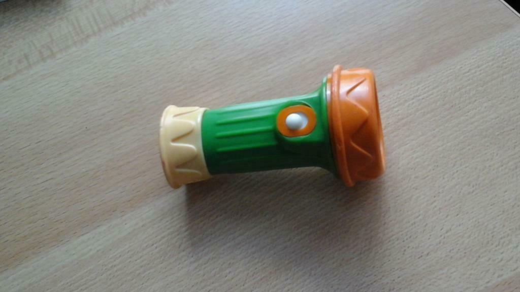 jouet Quick "lampe de poche" 11cm diam 5cm    vintage '90, Collections, Enlèvement ou Envoi, Utilisé, Ustensile