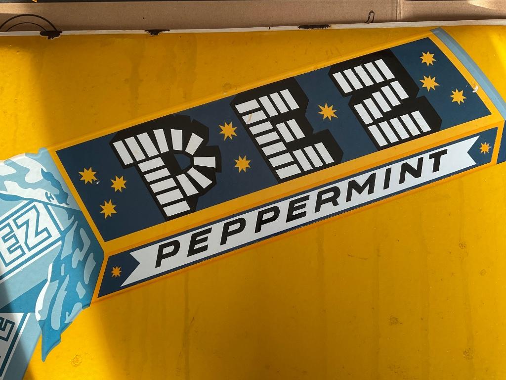 Mooie emaille plaat PEZ peppermint, Ophalen